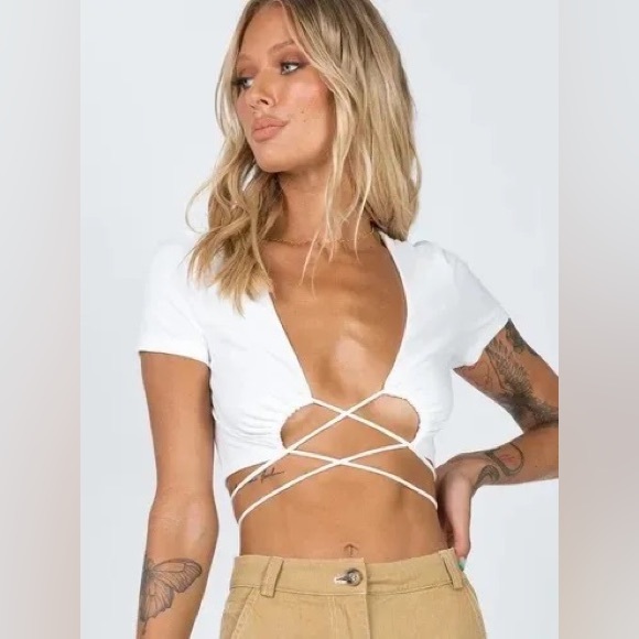 Princess Polly “Bennie” Short Sleeve Top - white - Picture 1 of 5